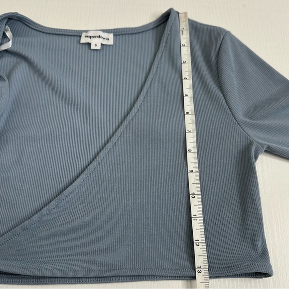 Superdown Women’s Sylvie Wrap Tie Top Size Small - Picture 7 of 9
